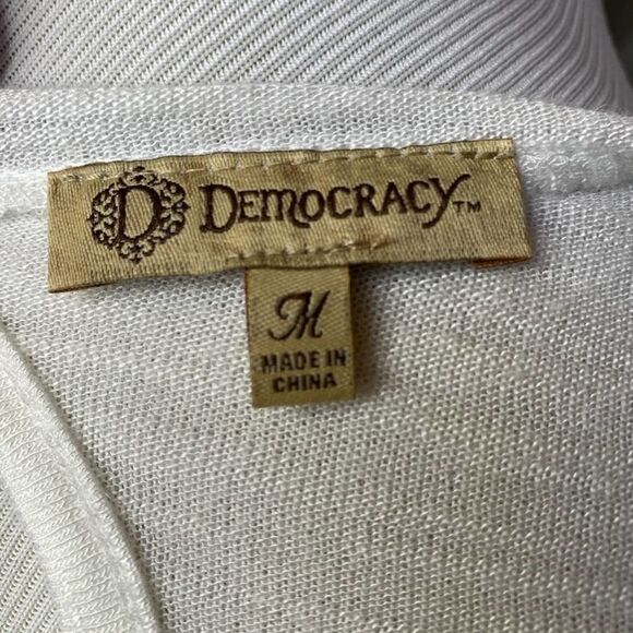 Democracy Cold Shoulder T-Shirt Size Medium - Picture 4 of 9